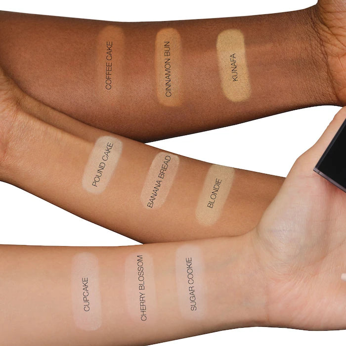 HUDA BEAUTY
Mini Easy Bake Loose Baking & Setting Powder
