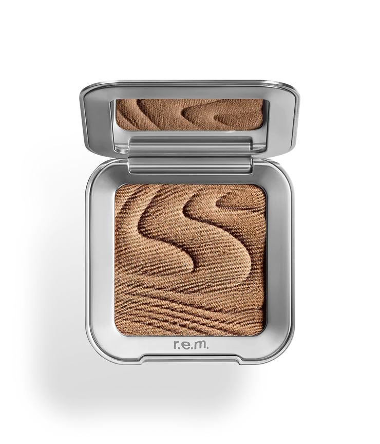 rem beauty hypernova
satin matte bronzer