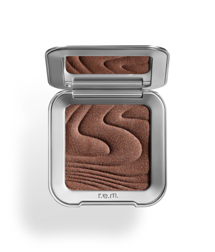 rem beauty hypernova
satin matte bronzer