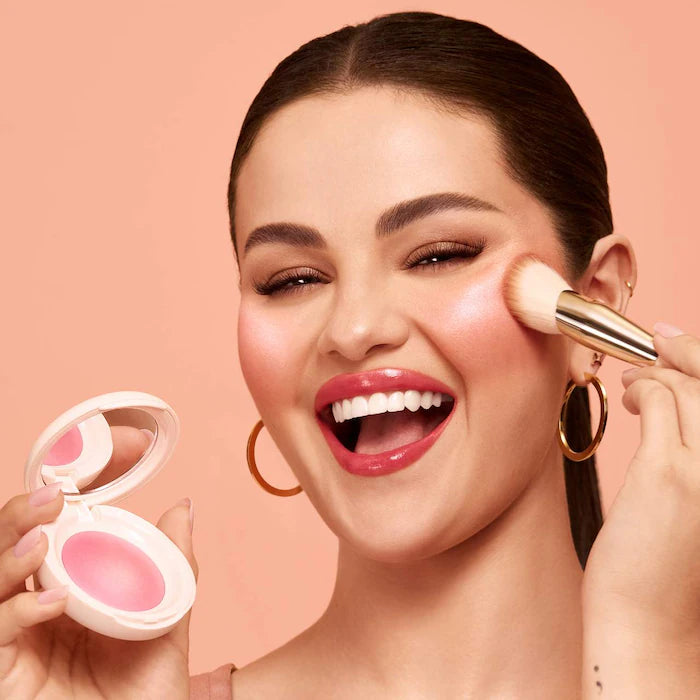 Rare Beauty by Selena Gomez
Soft Pinch Luminous Powder Blush (Blush luminoso)