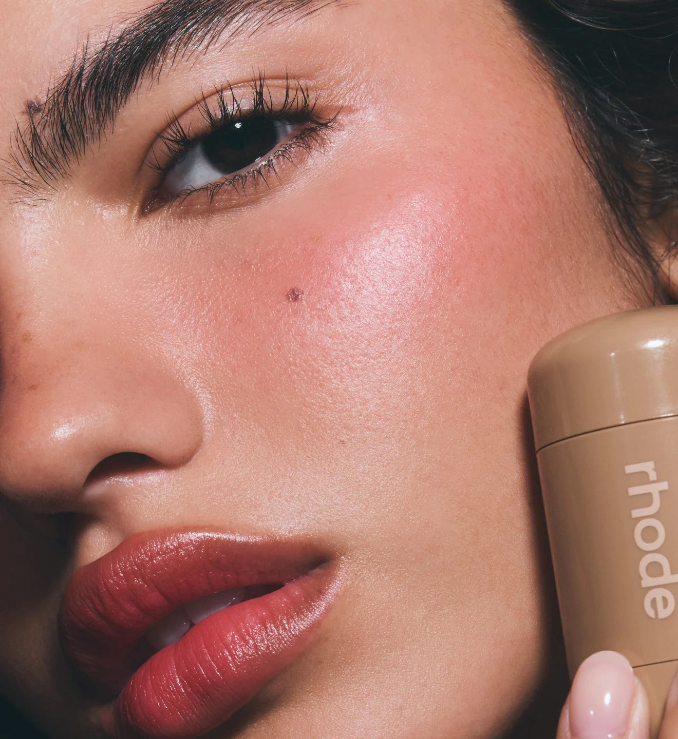 rhode spring pocket blush