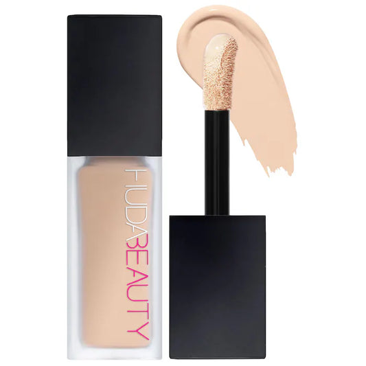 HUDA BEAUTY
#FauxFilter Matte Buildable Coverage Waterproof Concealer